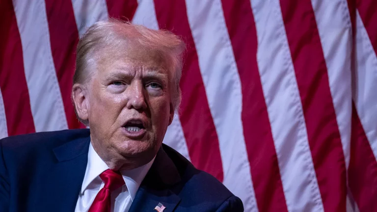 Pas takimit me Putinin, Trumpi e përmend sërish se e ndali luftën mes Kosovës e Serbisë
