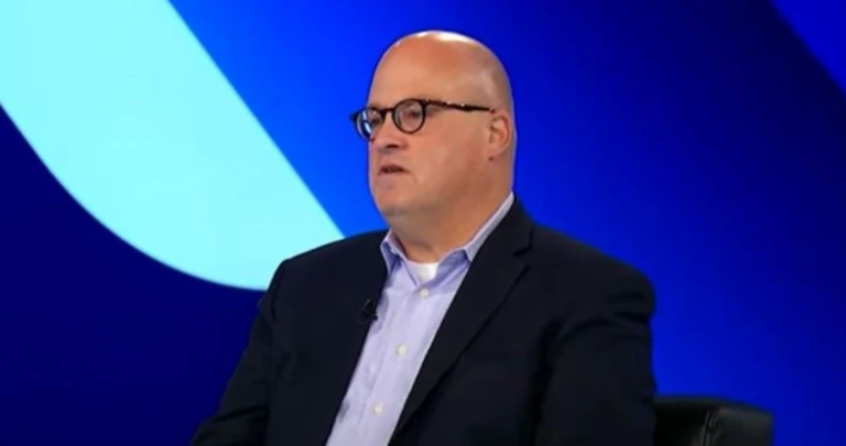 Ish-ambasadori amerikan: Bllokada politike dhe shmangia e dialogut rrezikojnë raportet Kosovë-SHBA