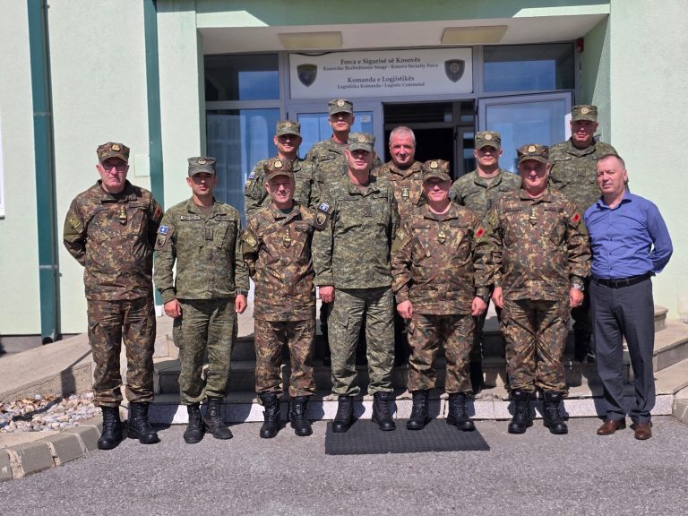 FSK dhe Forcat e Armatosura të Shqipërisë fuqizojnë bashkëpunimin në fushën e logjistikës