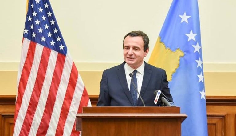 “Pikë e re e ulët në marrëdhëniet biletarale”, Reuters shkruan për sanksionimin e Kosovës nga ShBA