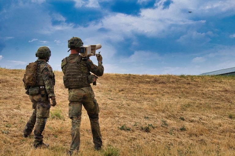 KFOR-i gjerman kryen stërvitje për zbulimin dhe shkatërrimin e dronëve