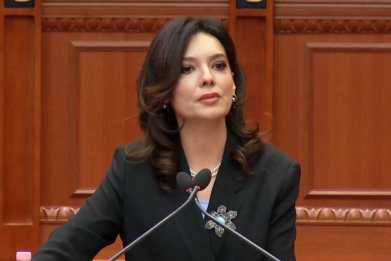 Spiropali: Shqipëria është në pararojë për anëtarësim në BE, Serbia mbrapa sepse nuk i pranon krimet dhe pastrimin etnik në Kosovë