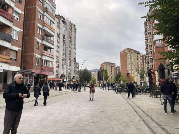 Lista Serbe mbledh qytetarët për të votuar në mënyrë të organizuar, Burjani: E paligjshme