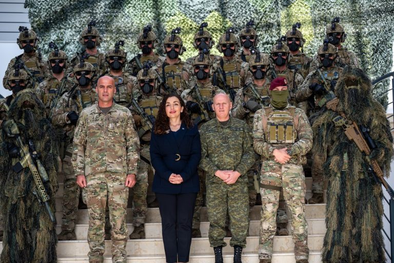 Osmani për Njësinë e Operacioneve Speciale të FSK’së: E stërvitur sipas doktrinës së ushtrisë së ShBA’së, krenaria dhe nderi i Kosovës