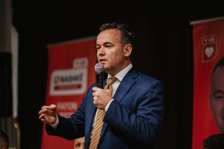 Faton Peci drejt fitores në Mitrovicë