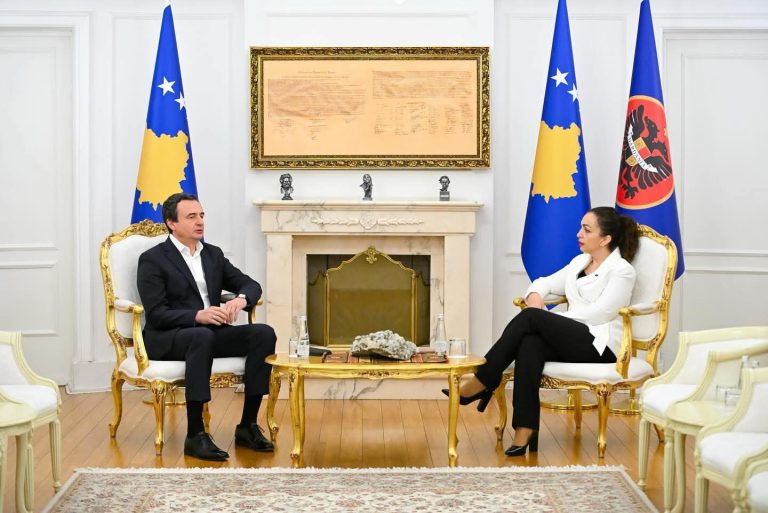 Kurti i shkon Osmanit pa paralajmërim në zyrë