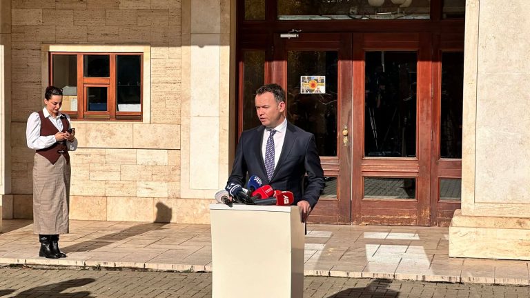 Përfundon takimi i Osmanit me liderët politikë, deklarohet Peci