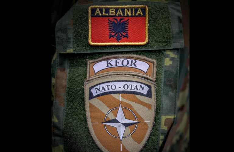 KFOR-i uron 28 Nëntorin: Gëzuar ditën kombëtare të aleatëve tanë shqiptarë