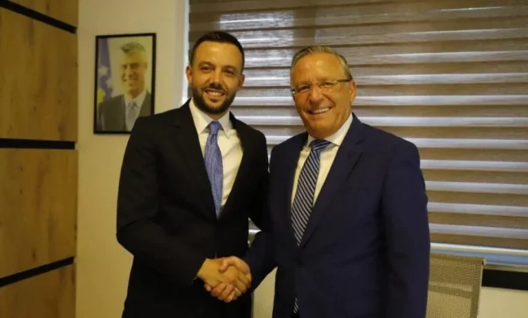 PDK e cakton Arian Tahirin ushtrues detyre të degës në Mitrovicë