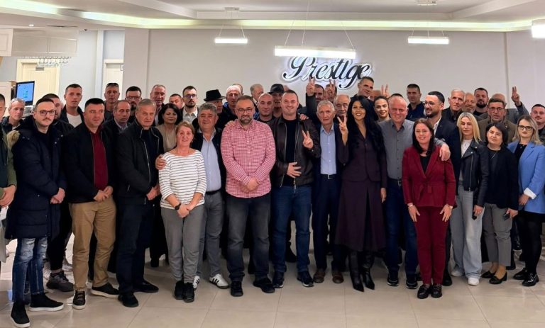 “Rrezohet koalicioni Xhafer Tahiri – Sylejman Meholli, kryesia e LDK-së në Vushtrri: Nuk i nënshtrohemi pazareve politike”