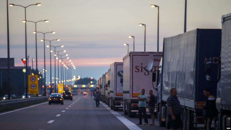 Serbia shpërthen në tetor: 20 milionë euro mallra “Made in Serbia” pushtojnë tregun kosovar