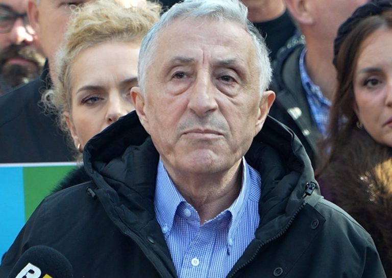 Jasharaj: Kur qeveria i gjeti paratë për studentët dhe pensionistët, t’i gjente edhe për punëtorët e RTK-së