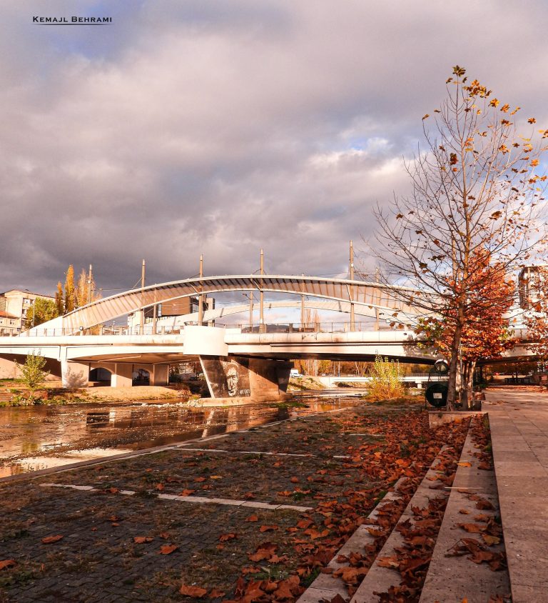 Mot kryesisht me diell sot