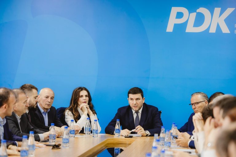 PDK kundër rritjes së tarifave të energjisë: Barrë e papërballueshme për qytetarët