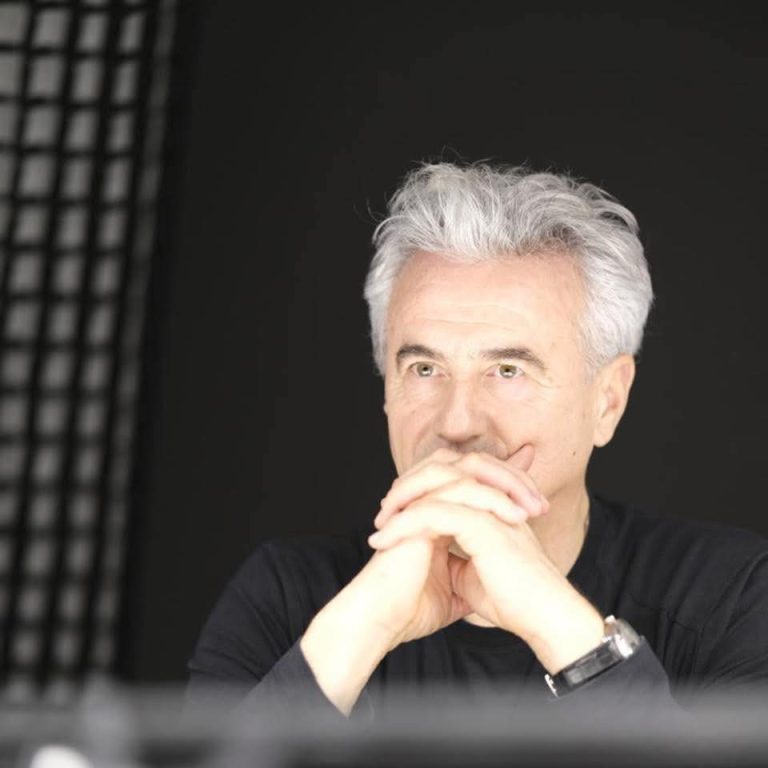 Koci fton të gjithë në protestë për rrymën: Nëse bëhen 50 mijë reagime, nisemi menjëherë