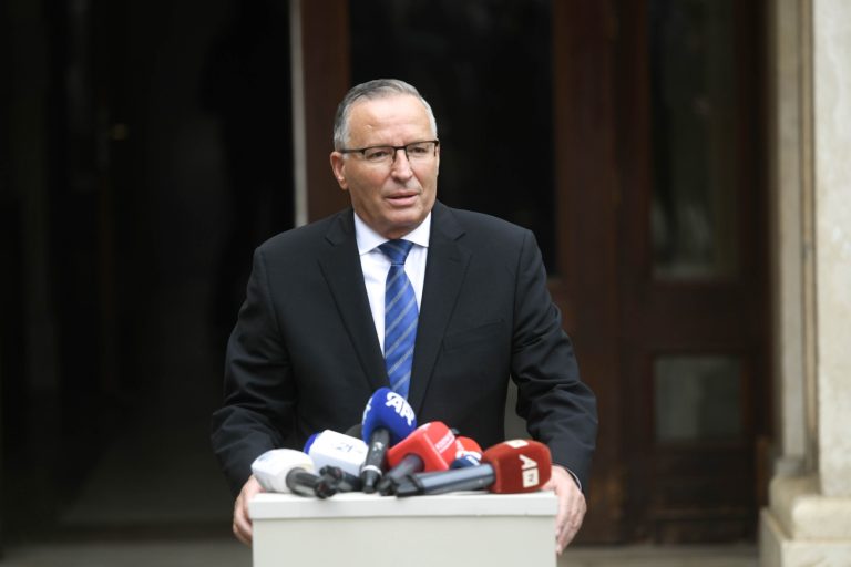 Bedri Hamza kërkon rinumërim të plotë të votave në gjithë Kosovën