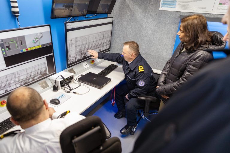 ShBA i dhuron Kosovës një skaner 3 milionë dollarësh, do të vendoset në Merdare