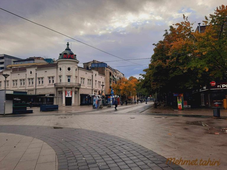 Shtrenjtim pas shtrenjtimi: Rritje pagash në letër e gërryerje e fuqisë blerëse në realitet