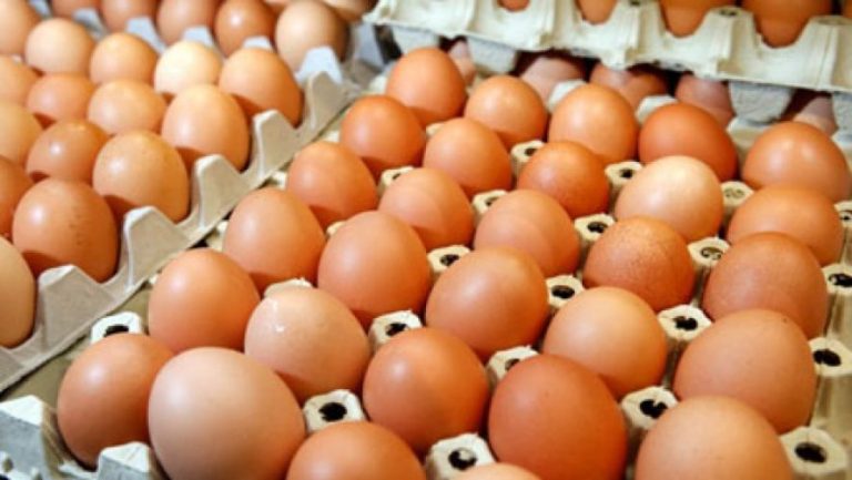 Këngëtarja kosovare ankohet për rritjen e çmimit të vezëve