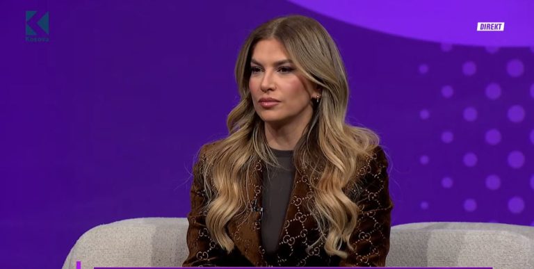 Leonora Jakupi e thotë publikisht: Po, ndonjëherë e veshi jelekun antiplumb