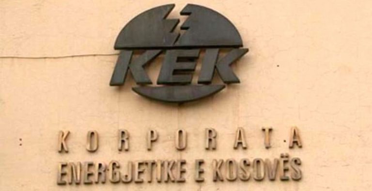 Vdes një punëtor i KEK’ut në një incident të rëndë me kamion, ishte 55-vjeçar