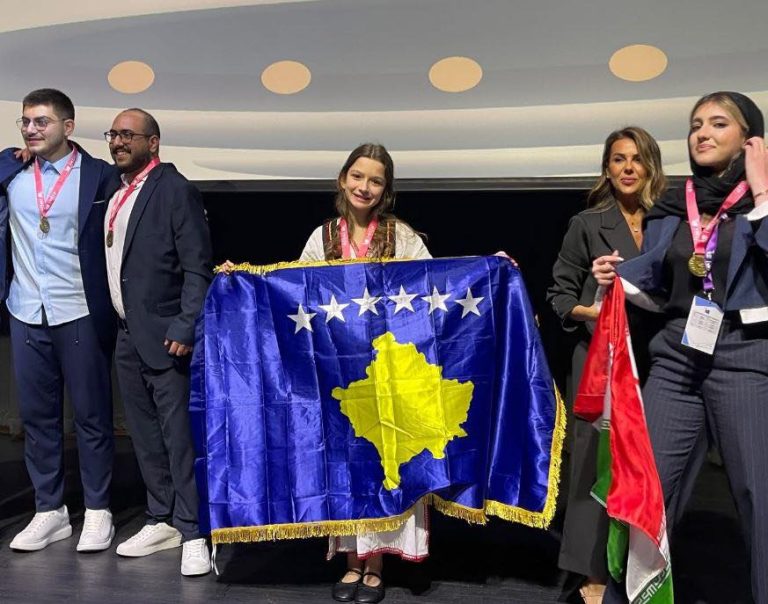 Arritje e jashtezakonshme: Luna Beqa nga Kosova zë vendin e parë për Teknologji në Dubai