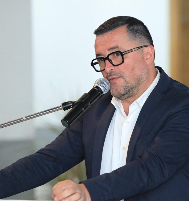 LDK në Mitrovicë del me sqarim pasi prishi koalicionin me kryetarin Peci: Rezultat i mosrespektimit të marrëveshjes