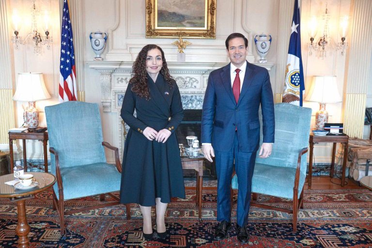 Sekretari amerikan i Shtetit shkruan për takimin me Presidenten Osmani, falënderon Kosovën për angazhimin në Bordin e Paqes