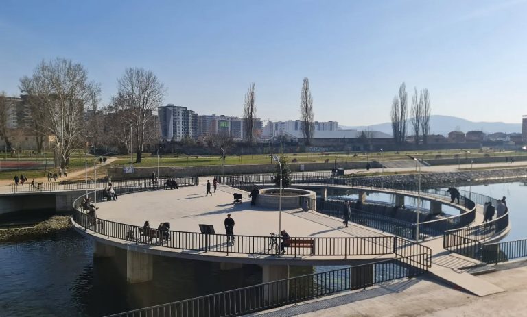 Mot veror sot, temperatura prek 19°C