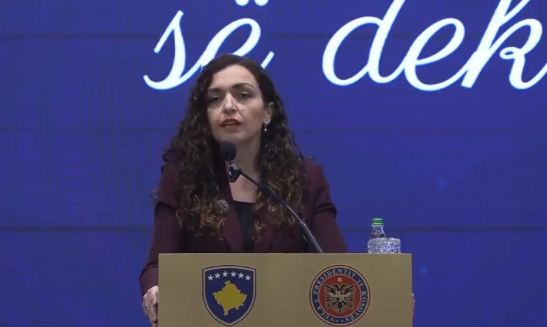 Osmani premton medalje Presidenciale për Kombëtaren e Kosovës