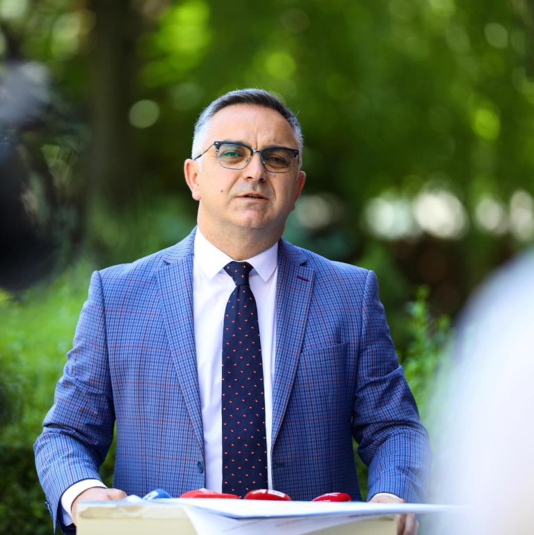 Tahiri: Marre që në pagën e 13-të nuk u përfshi edhe sektori privat