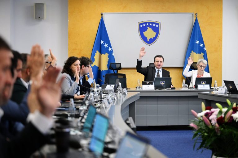 Mbledhja e Qeverisë, ndahen 600 mijë euro
