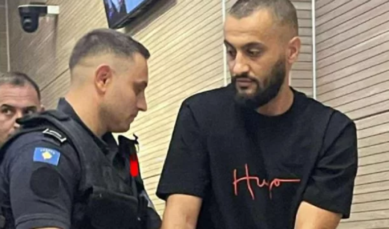 “S’jam edhe aq mirë”- Granit Plava lidhet direkt me një emision, moderatorja i ndërpret telefonatën
