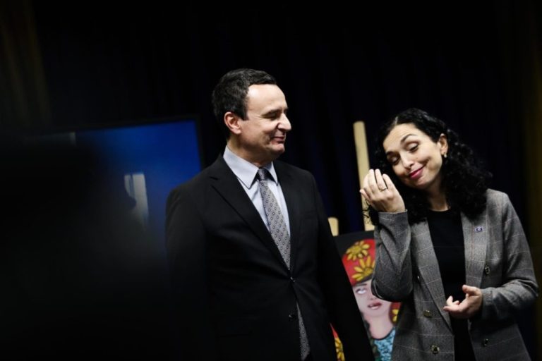 Osmani zbut tonin: Nuk po insistoj të jem presidente, me Kurtin kemi dallime politike normale