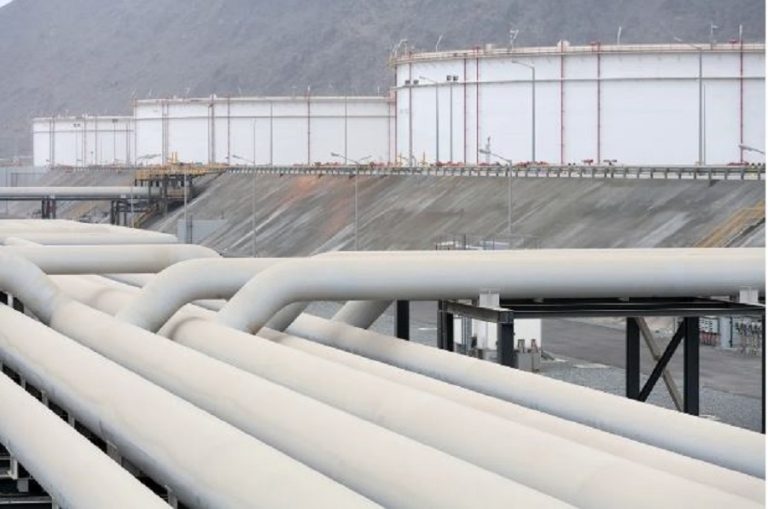 Emiratet gjejnë zgjidhjen, ndërtojnë tubacion të ri për të anashkaluar Hormuzin