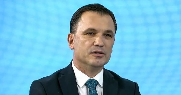 Ish-deputeti i LDK’së shpërthen ndaj partisë: Po përgatitet koalicioni me Vetëvendosje, po caktohen edhe ministrat