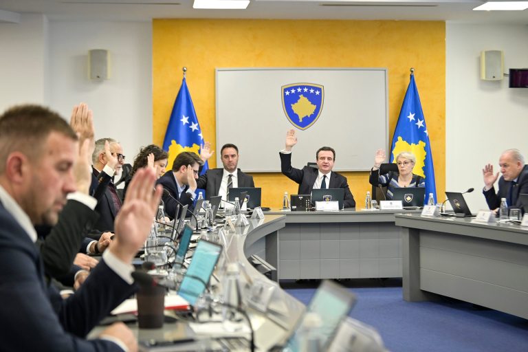 Qeveria në detyrë ndan mjete për Pakon e Ringjalljes Ekonomike