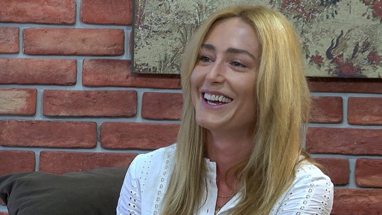 “Parlamenti nuk është muze”: Anita Haradinaj kritikon vizitat e mërgimtarëve në Kuvend