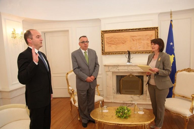 Kush është Bekim Sejdiu, kandidati i marrëveshjes VV-LDK për President?