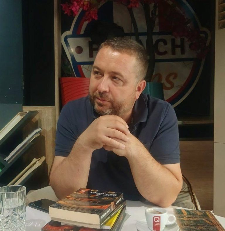 Latifi pas arrestimit të Fehim Salit: Vahabizmi në Kosovë vazhdon të jetë një nga projektet e shërbimit serb