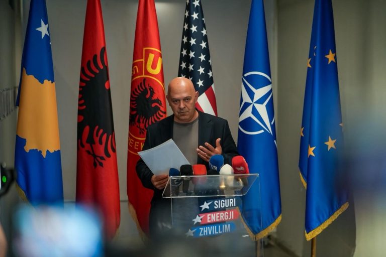 Gjini alarmon: Jemi në situatën politike më kritike në historinë e Kosovës