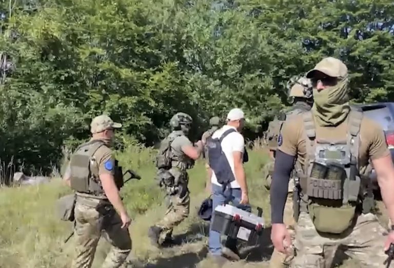 Konfirmohen mbetje mortore edhe në lokacionin e tretë të dyshuar në Zubin Potok