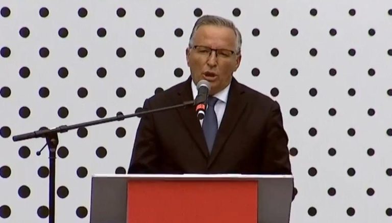 Hamza për gjyqtarët e Hagës: Mendoni për pasojat para se ta merrni vendimin