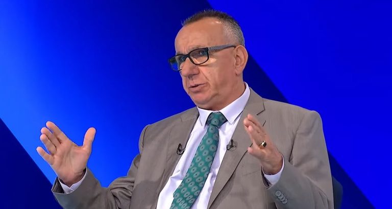 Hasani: Konstituimi i Kuvendit të Kosovës është bërë në kundërshtim me Kushtetutën