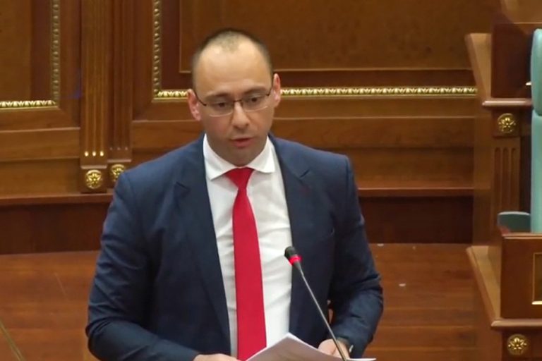 Simiq: Jemi kundër qeverisë, do ta rrëzojë Kushtetuesja