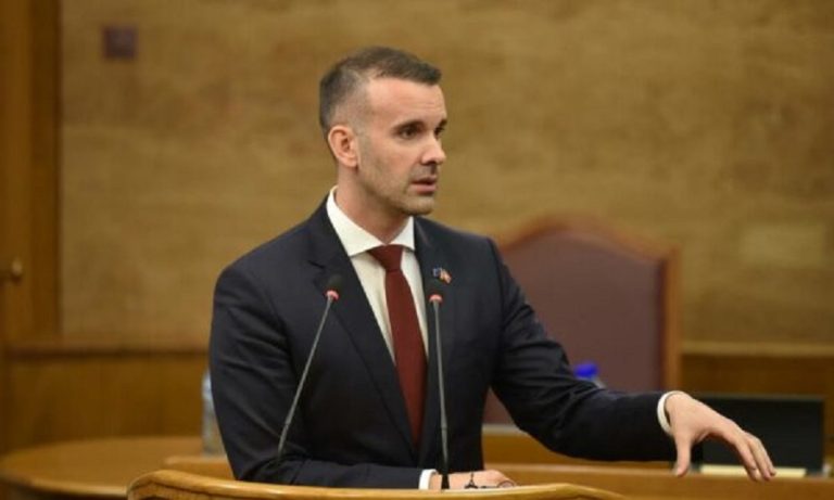 Nga janari në Mal të Zi paga minimale do të shkojë deri në 1400 euro, Spajiq: S’do të lejojmë ikjen e të rinjve